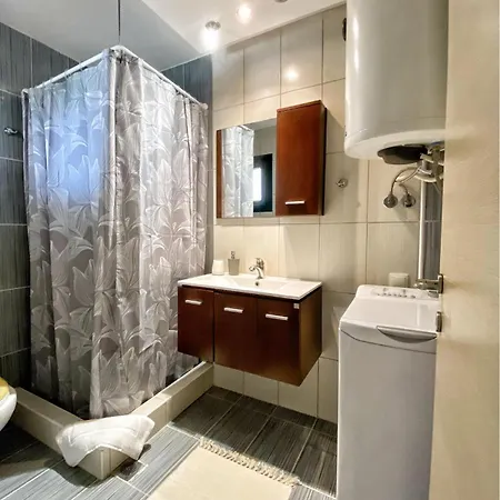 House 11 * Nikiti (Sithonia)